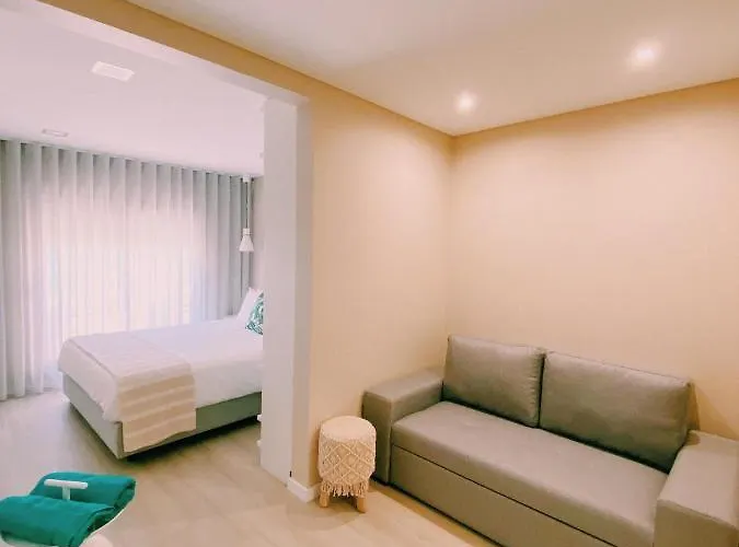 Гостевой дом Mare Viva Rego da Leirosa